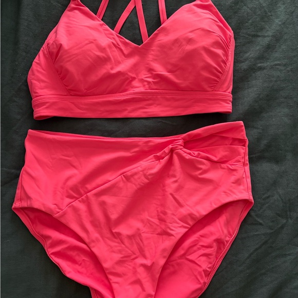 Women's Pink Bikini Set - Picture 1 of 2